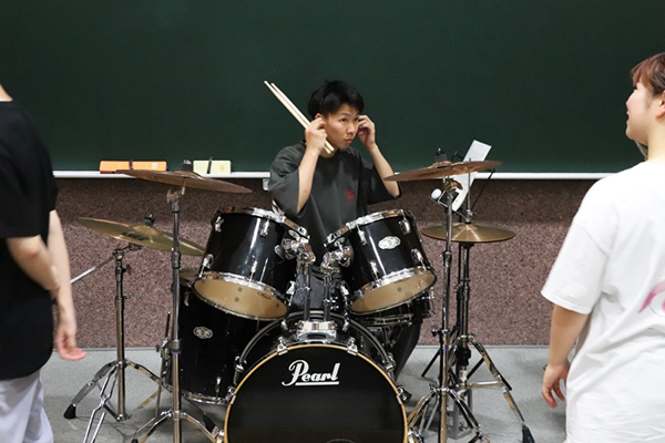 軽音サークルの写真3