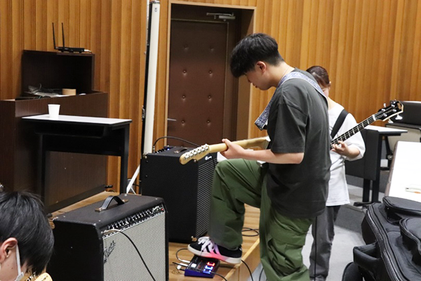 軽音サークルの写真4