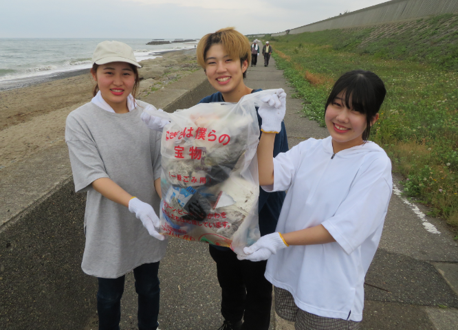 クリーンビーチいしかわ（海岸清掃ボランティア）