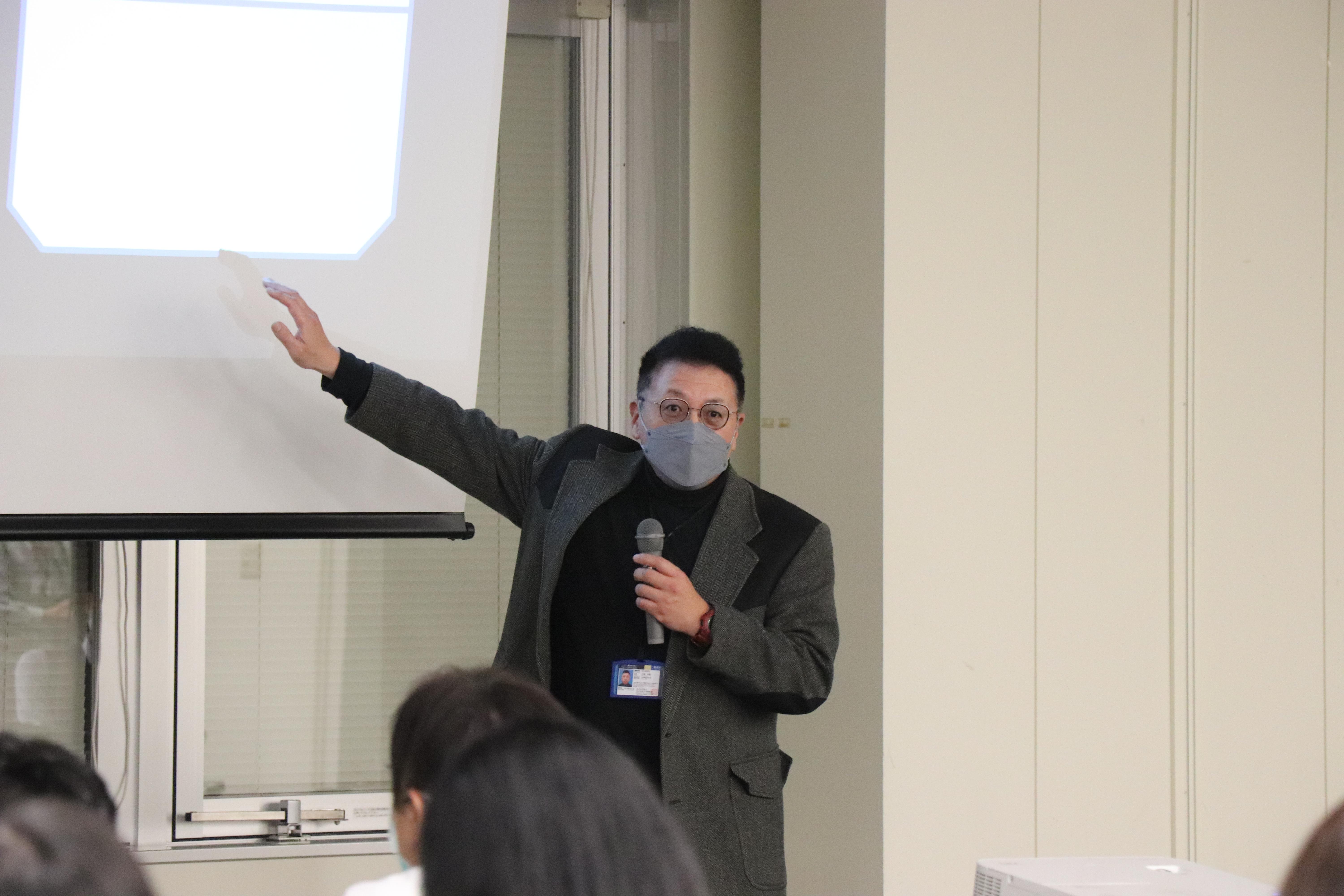講演　公立小松大学　学長補佐（教育・国際交流担当）小原文衛