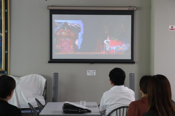 音楽鑑賞会２.JPG