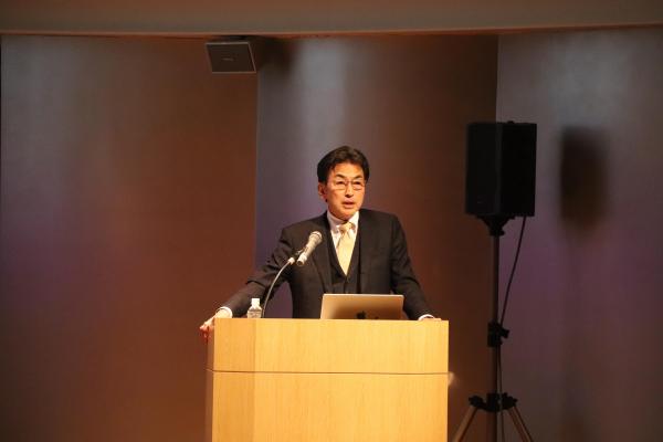 保健医療学部臨床工学科教授・学科長　山岡　哲二　講演.JPG