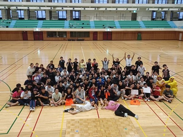 参加者全員で集合写真.jpg
