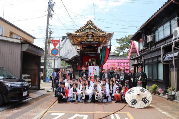 お旅まつり寺町の皆さんとの集合写真