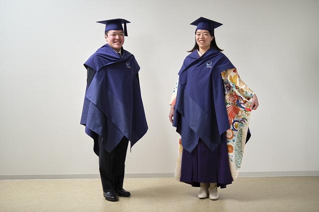 安心の定価販売 東大 アカデミックガウン Mサイズ 卒業式 東京大学